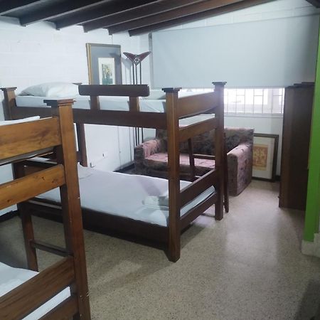 Hostel Spring City Medellín Zewnętrze zdjęcie