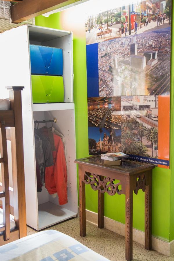 Hostel Spring City Medellín Zewnętrze zdjęcie