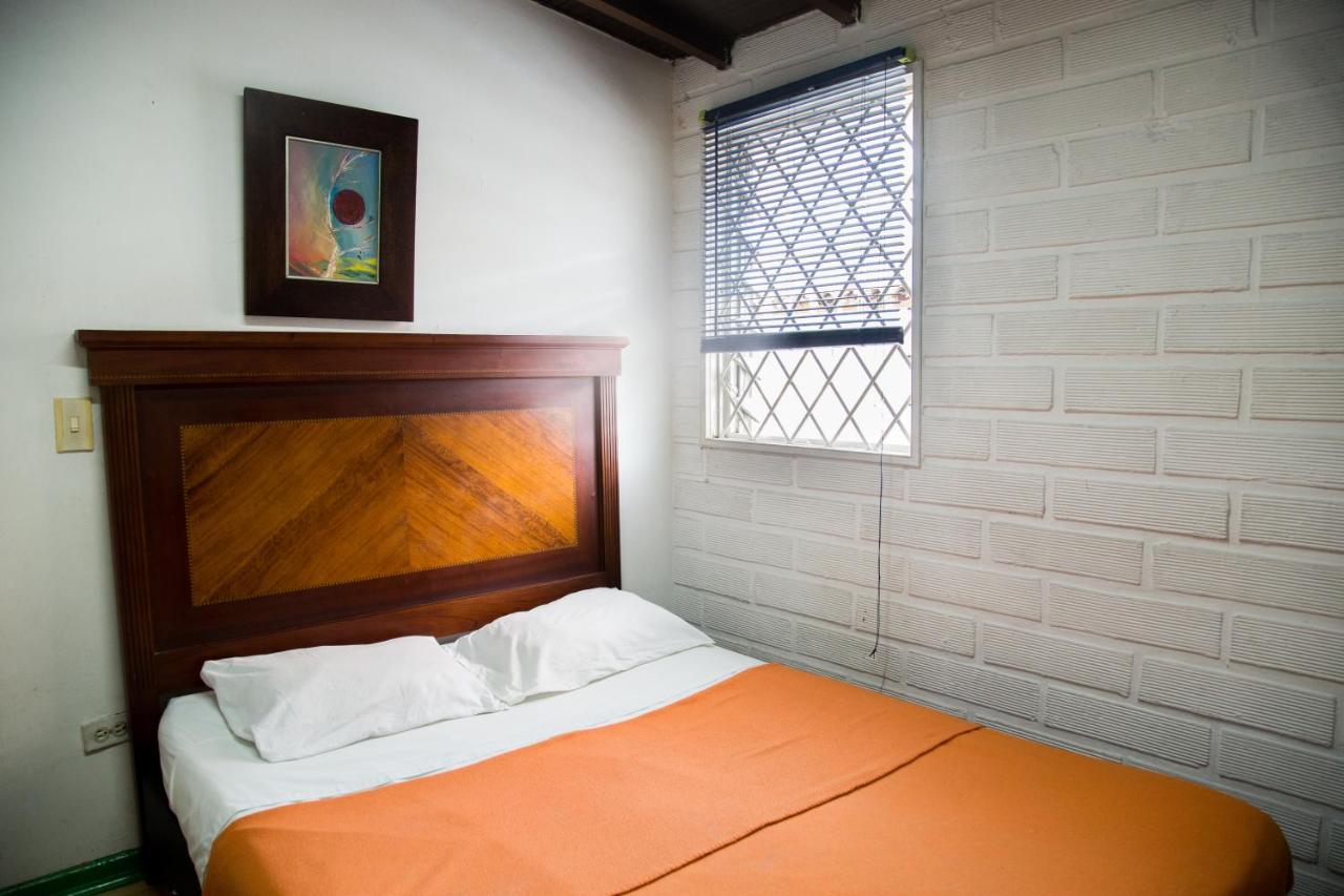 Hostel Spring City Medellín Zewnętrze zdjęcie
