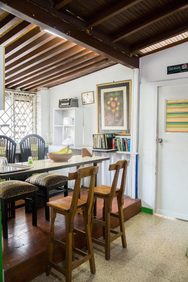 Hostel Spring City Medellín Zewnętrze zdjęcie